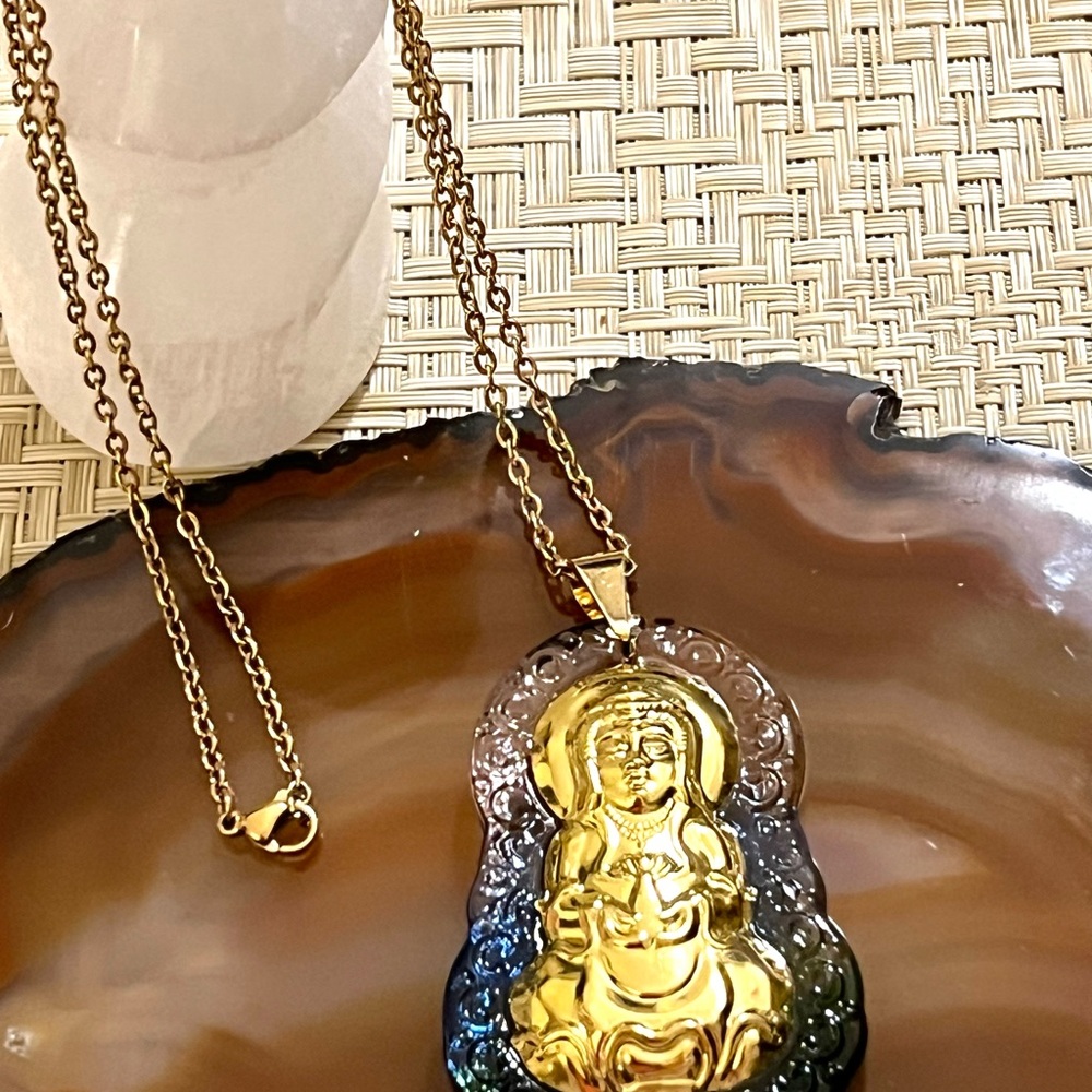 Elegant Gold Buddha Pendant - Picture 2 of 2